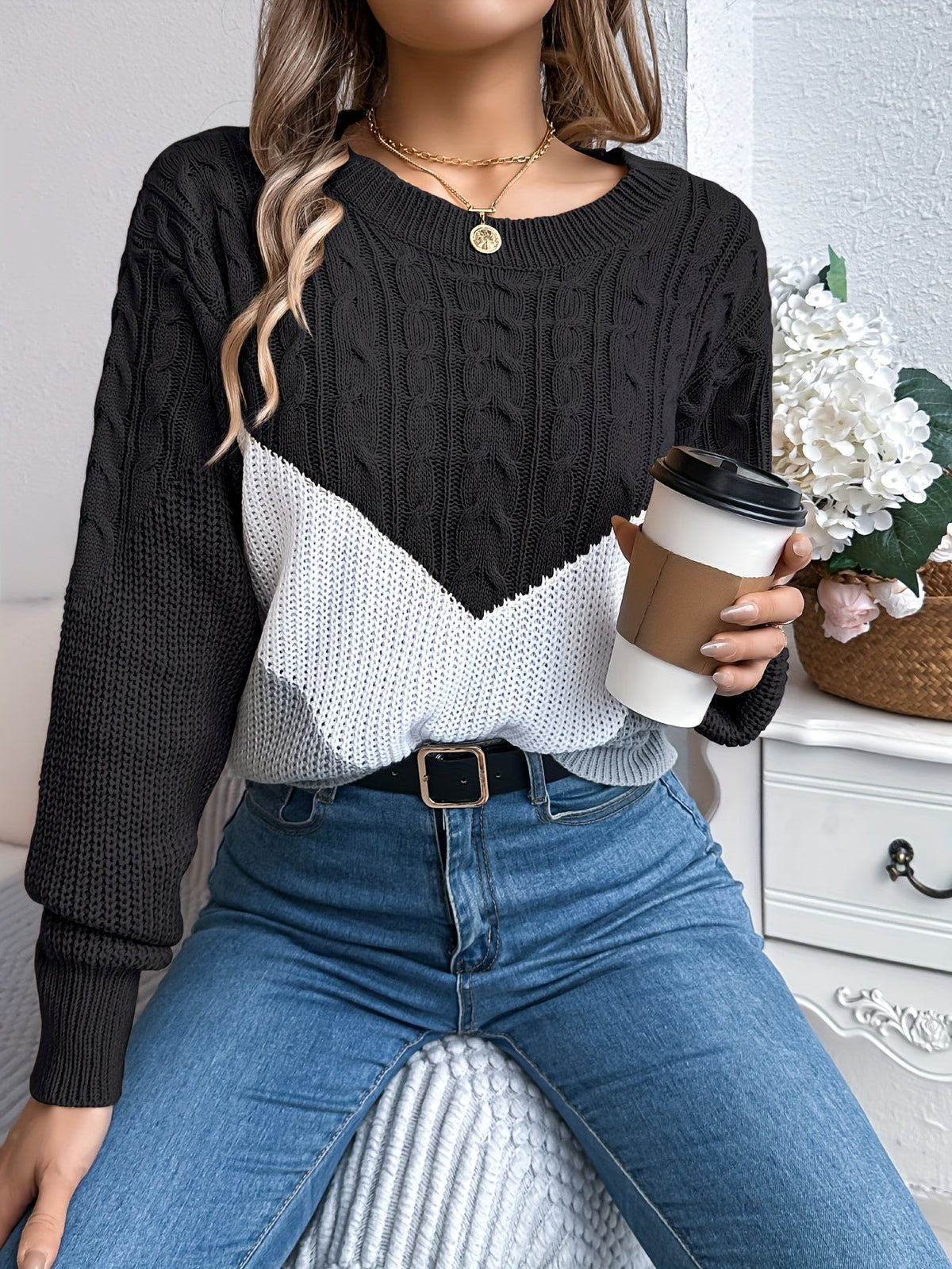 Stretch Knit Color Block Round Neck Sweater for Women | Fall Winter Layering