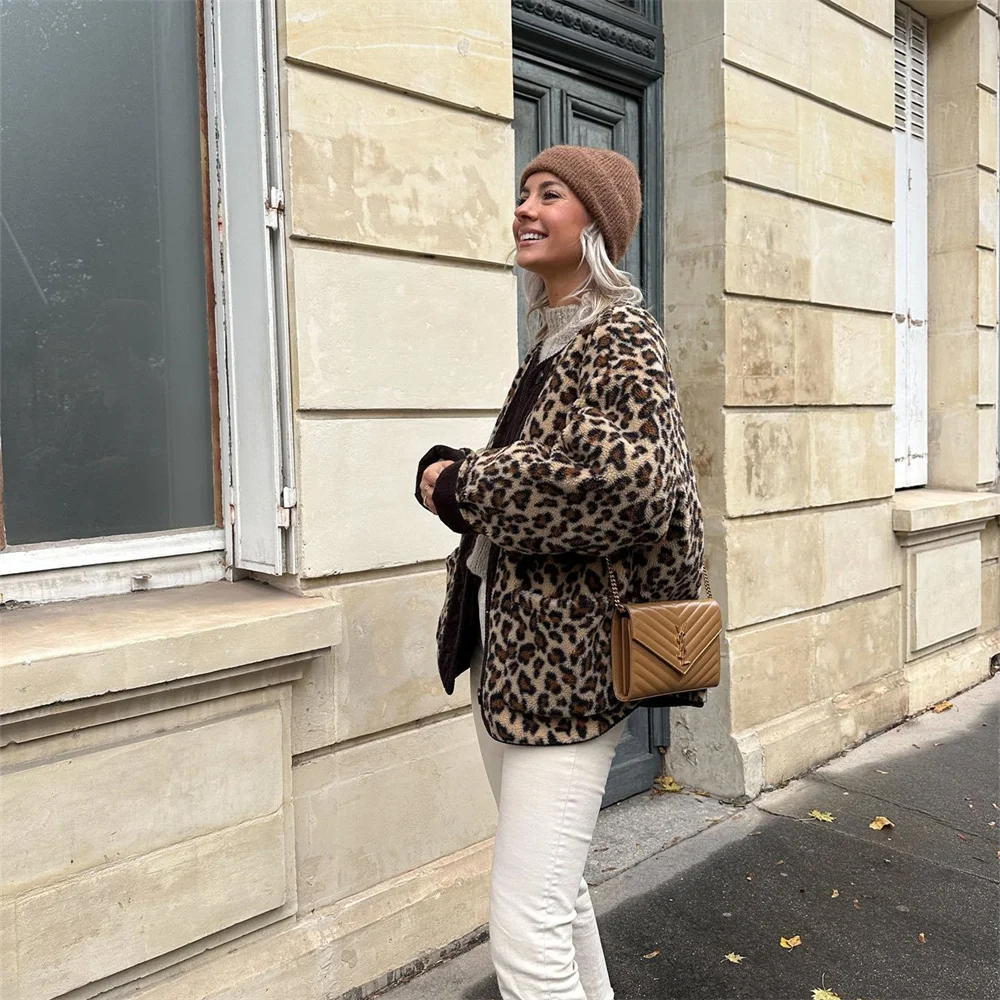 Stylish Women's Leopard Jacket | Round Neck, Fashion Outerwear