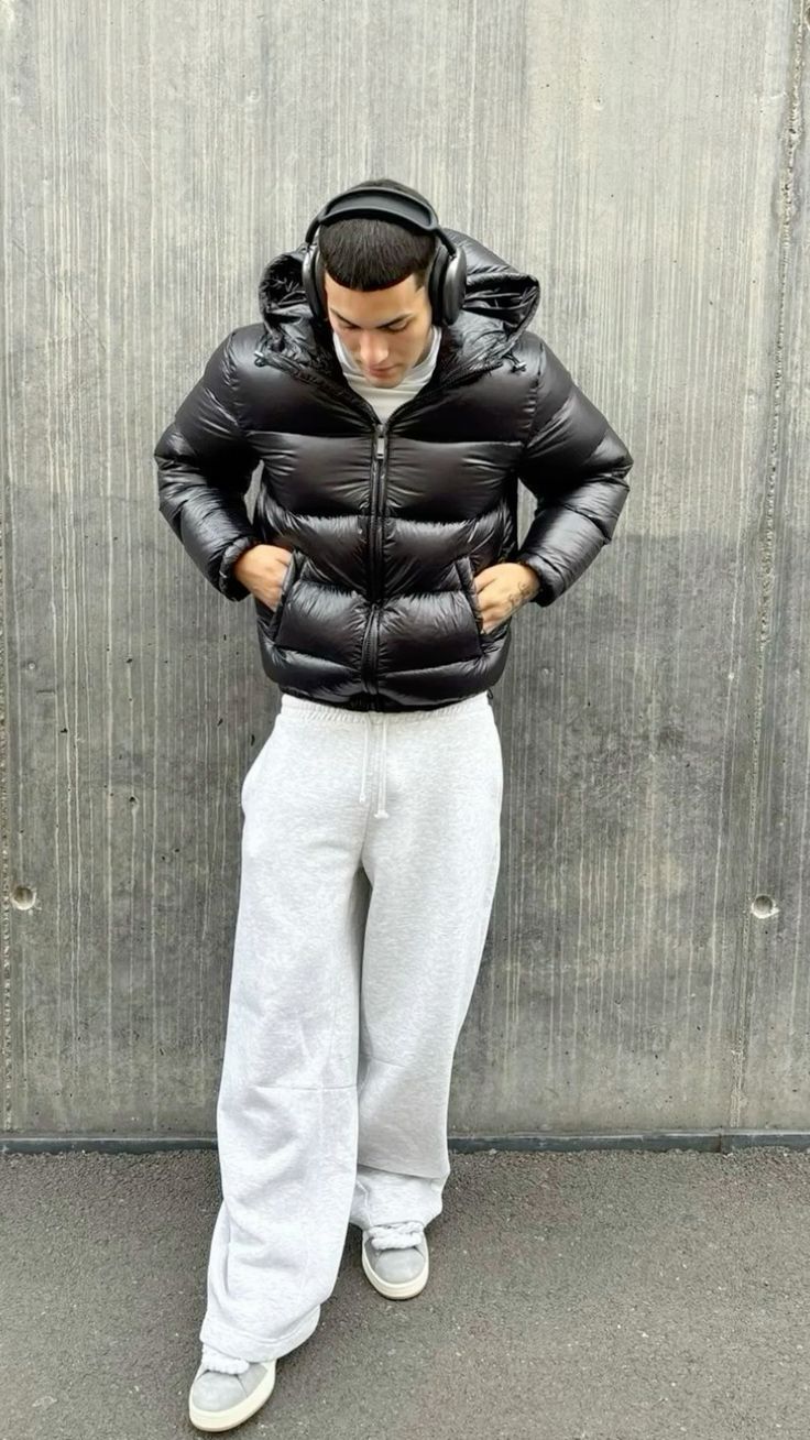 Quilted Winter Jacket with Hood High Collar and Full Zip Pockets for Men