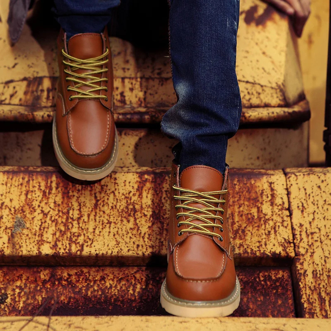 Black Leather Lace Up Vintage Ankle Boots for Men | Weekend Smart Casual