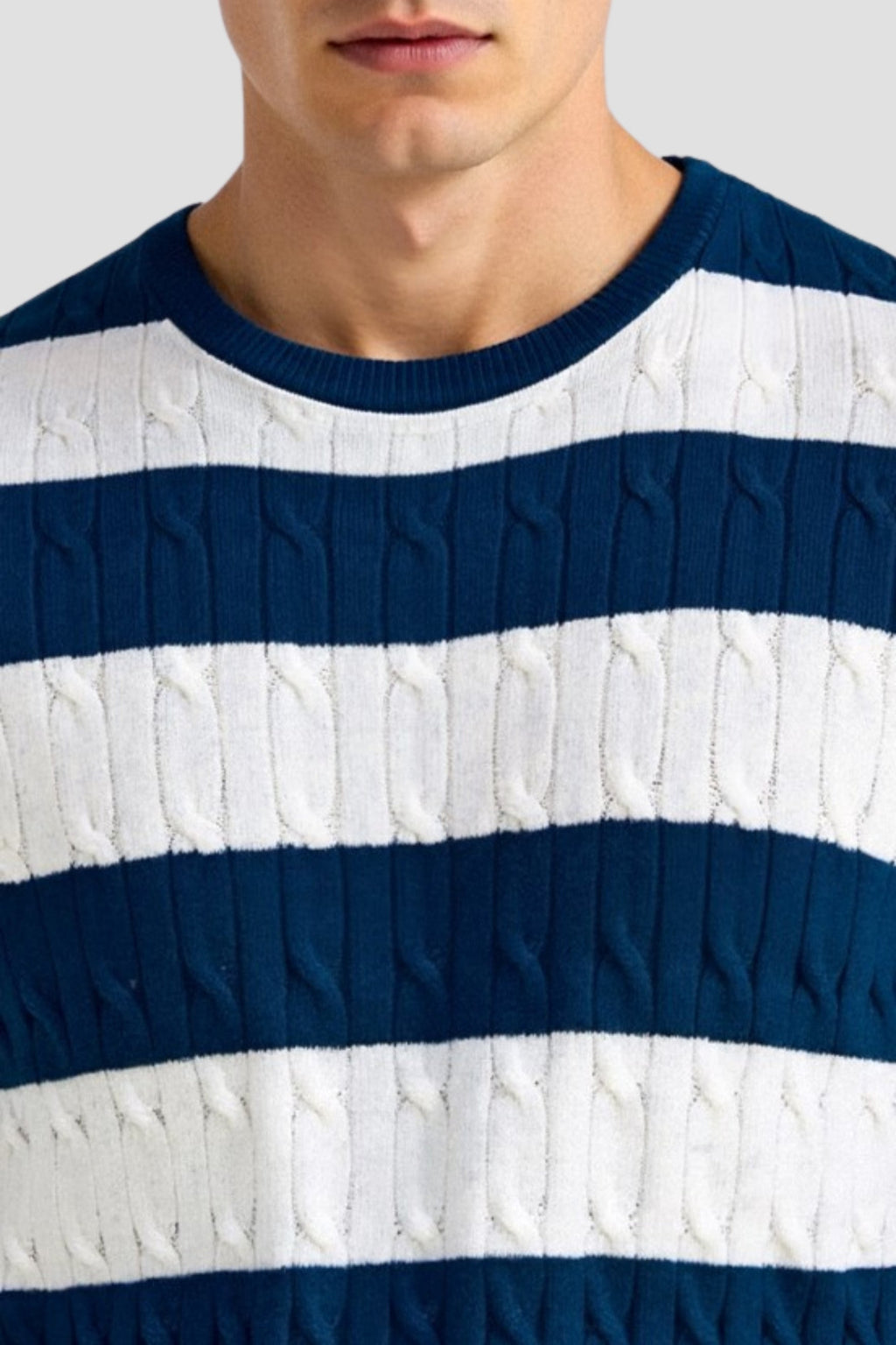 Striped Men's Short Sleeve Sweater – Stylish & Comfortable