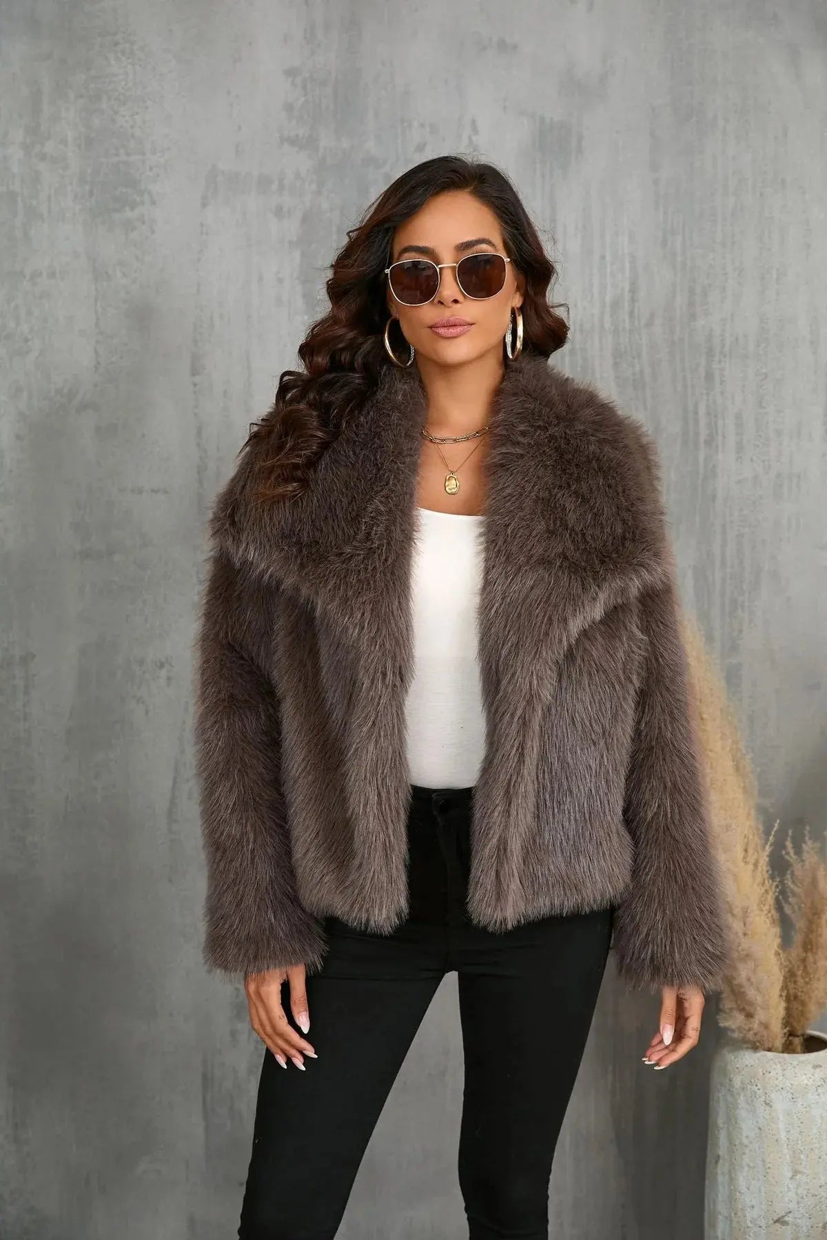 Luxury Women's Faux Fur Jacket | Warm and Elegant