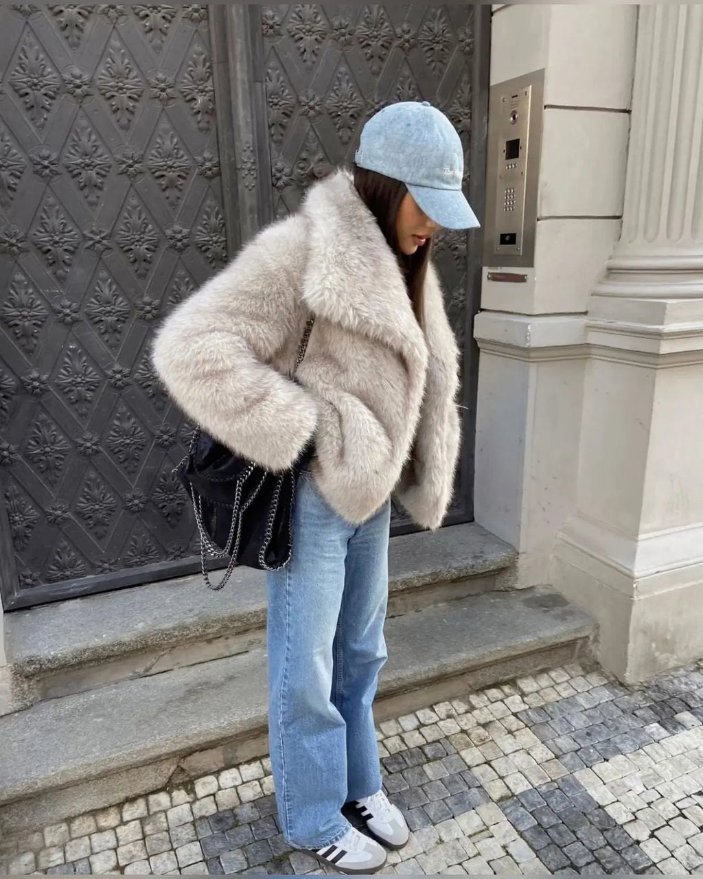 Luxury Women's Faux Fur Jacket | Warm and Elegant