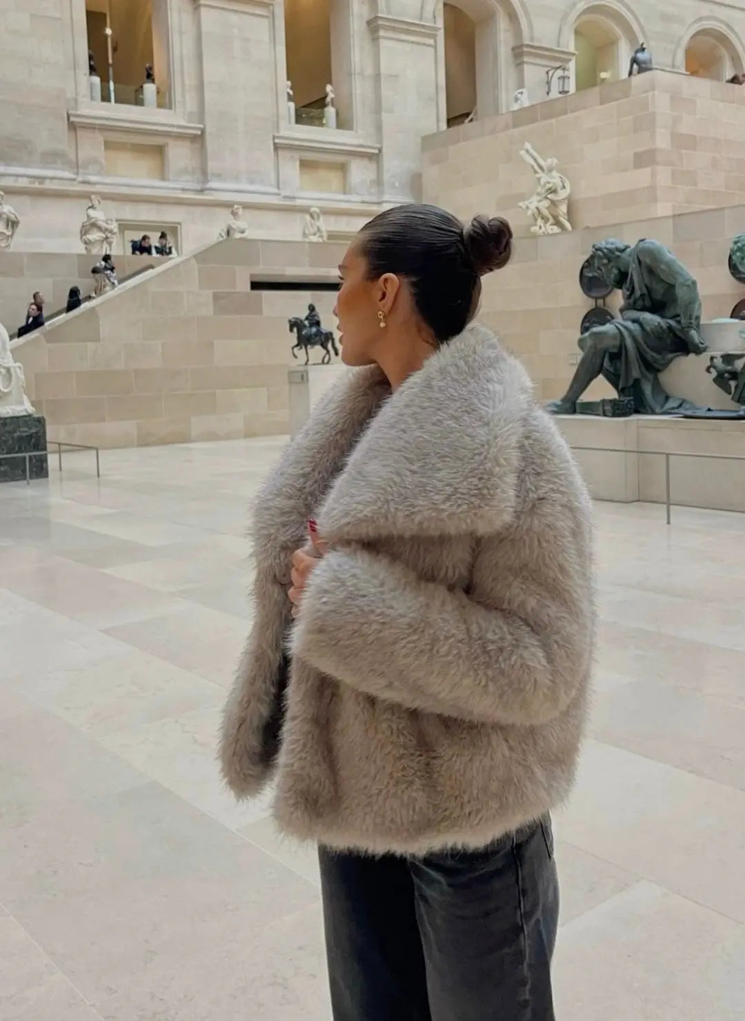 Luxury Women's Faux Fur Jacket | Warm and Elegant