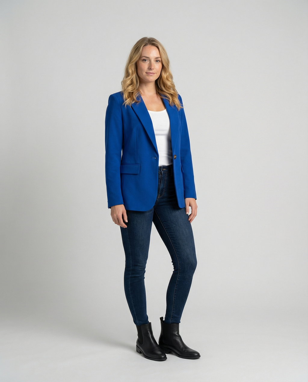 Women's Blazer | Tailored Fit Design