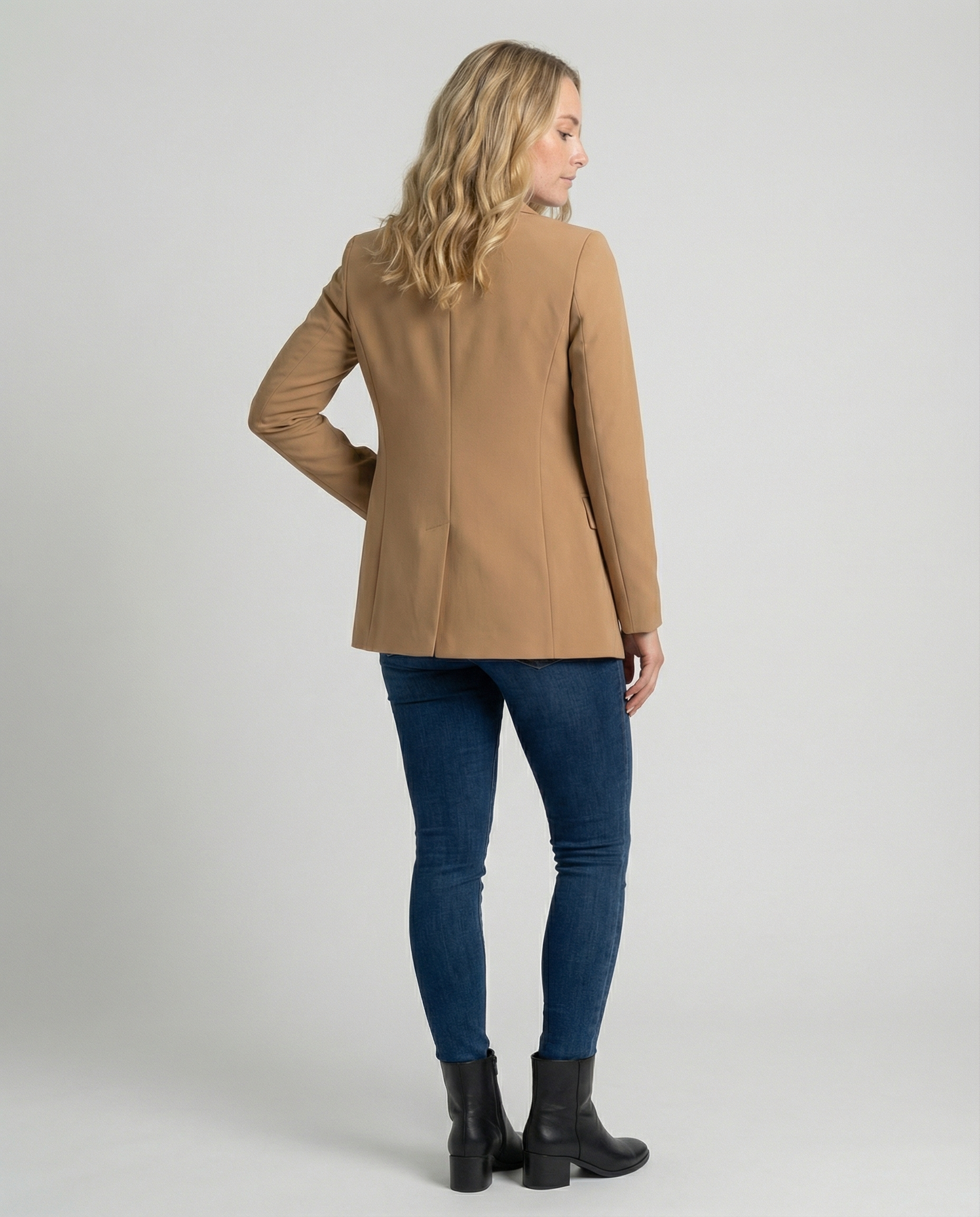 Women's Blazer | Tailored Fit Design