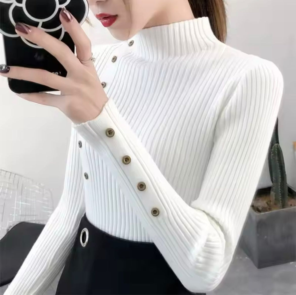 Isabel™ Elegant Turtleneck