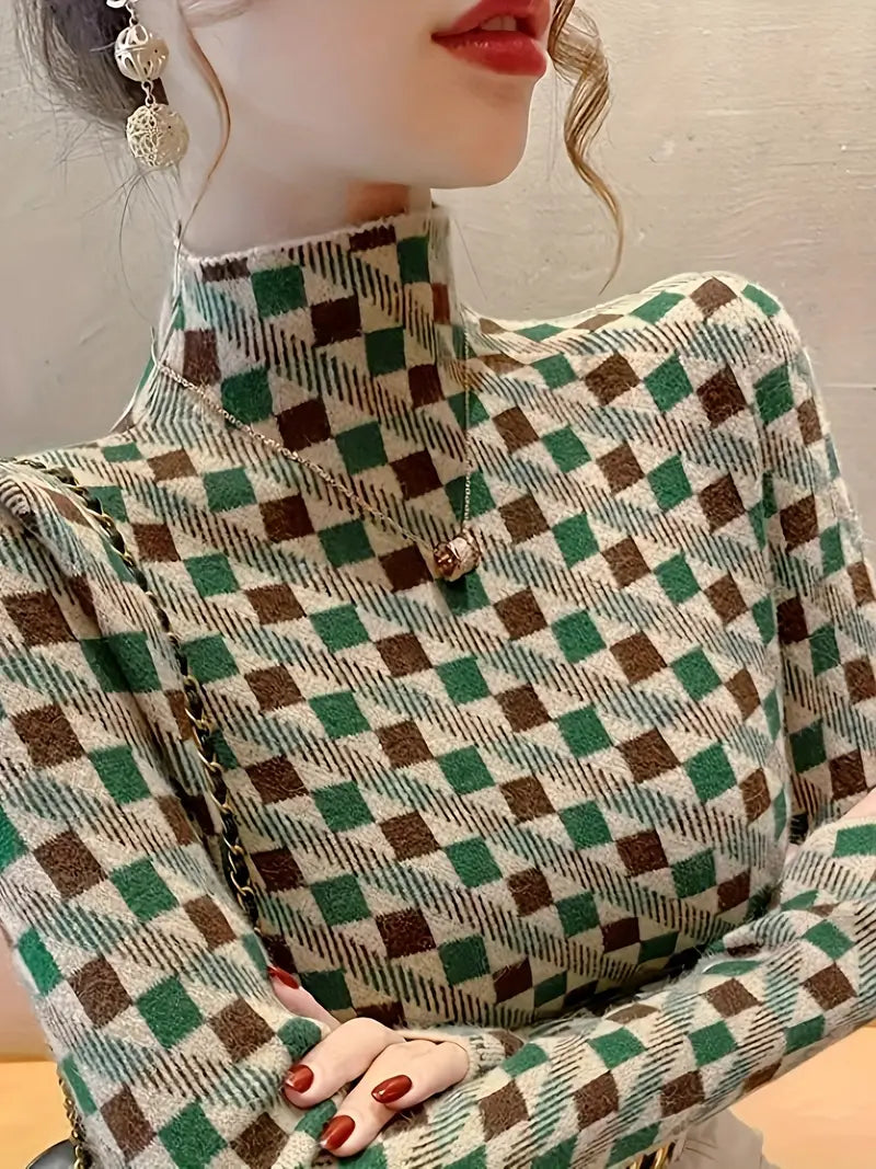 Capri | Trendy Turtleneck with Geometric Pattern