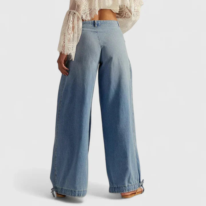 Lightweight Wide Leg Pleated Pants with Pockets and Loose Fit for Women