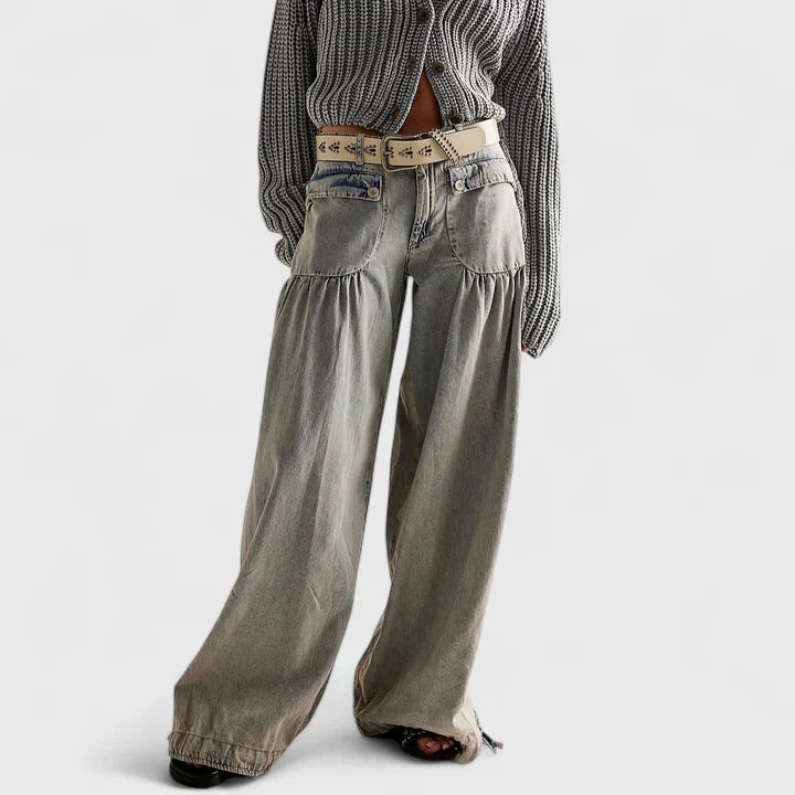 Lightweight Wide Leg Pleated Pants with Pockets and Loose Fit for Women